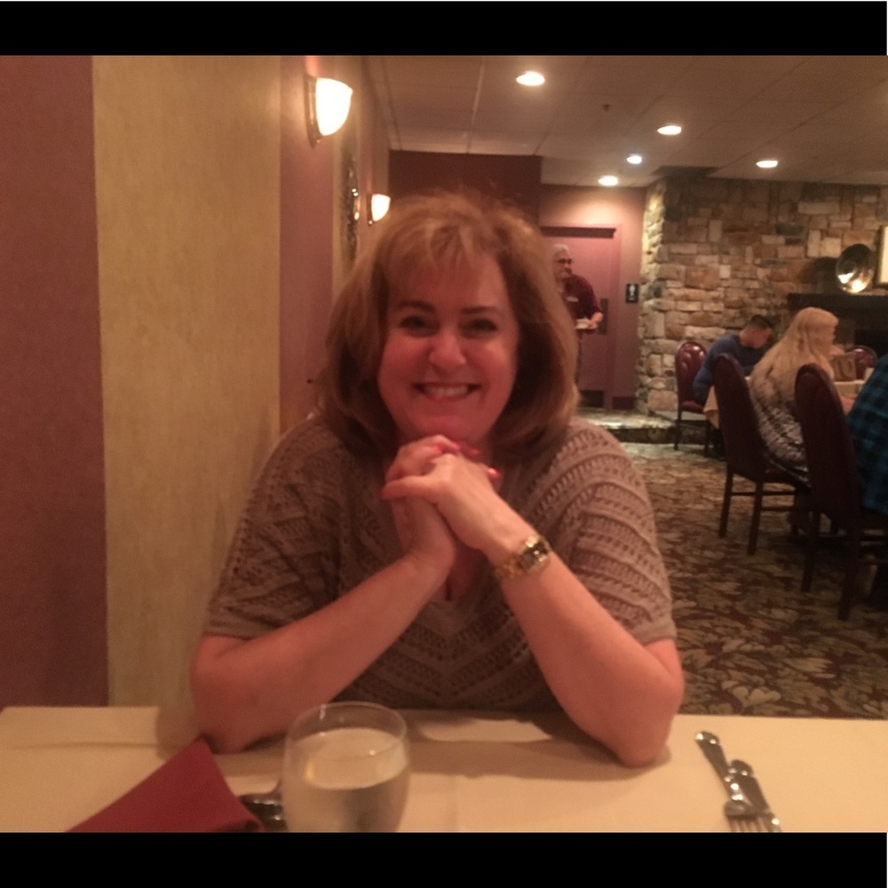 Meet your Posher, Michele